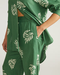 Iris Linen Easy Pull-On Pants - Beachgrass Print in Green
