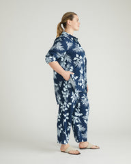 Iris Linen Easy Pull-On Pants - Palm Print in Light Blue