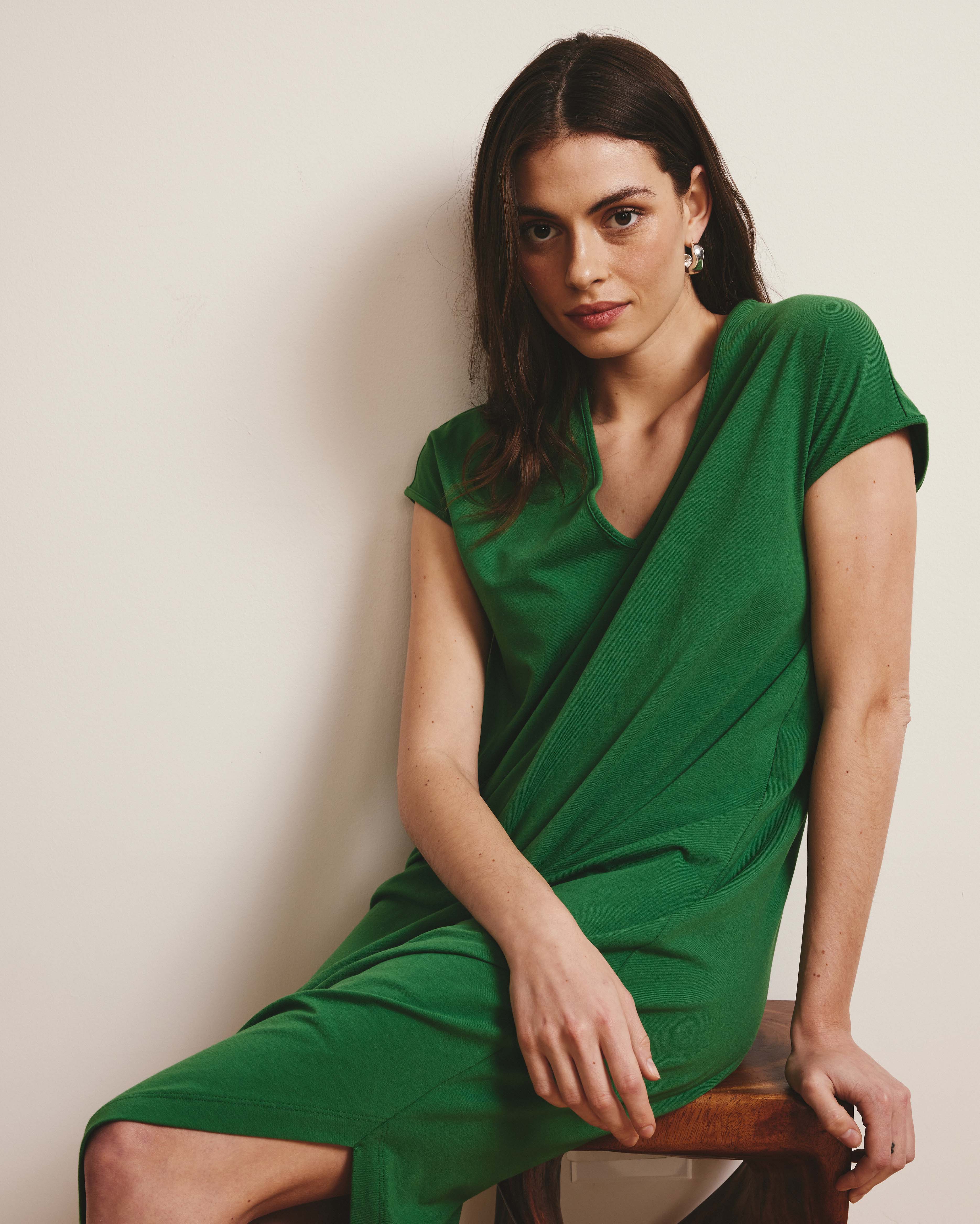 Iconic Geneva V-Neck Dress - Clover