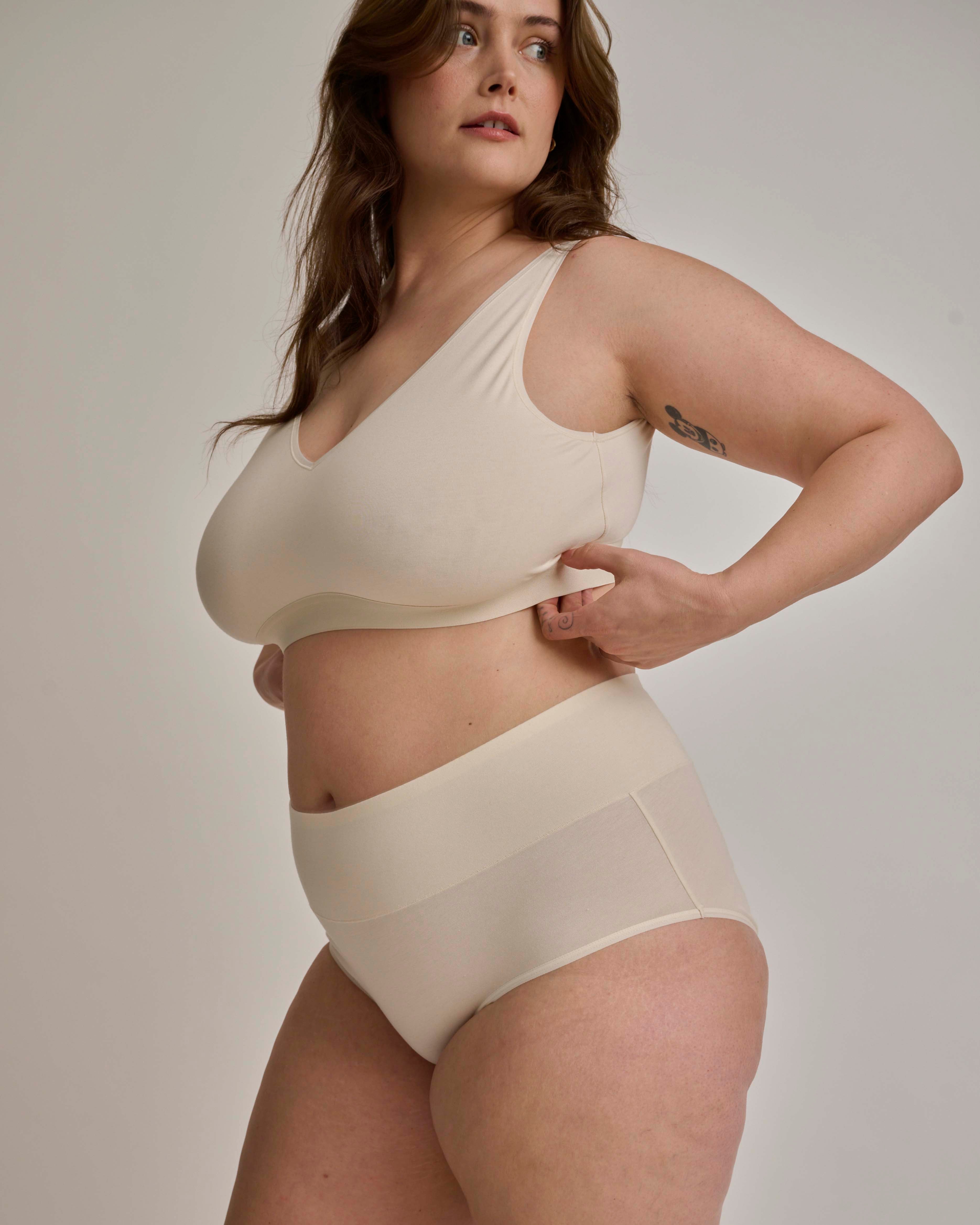 UltimateS Lounge Bra - Porcelain