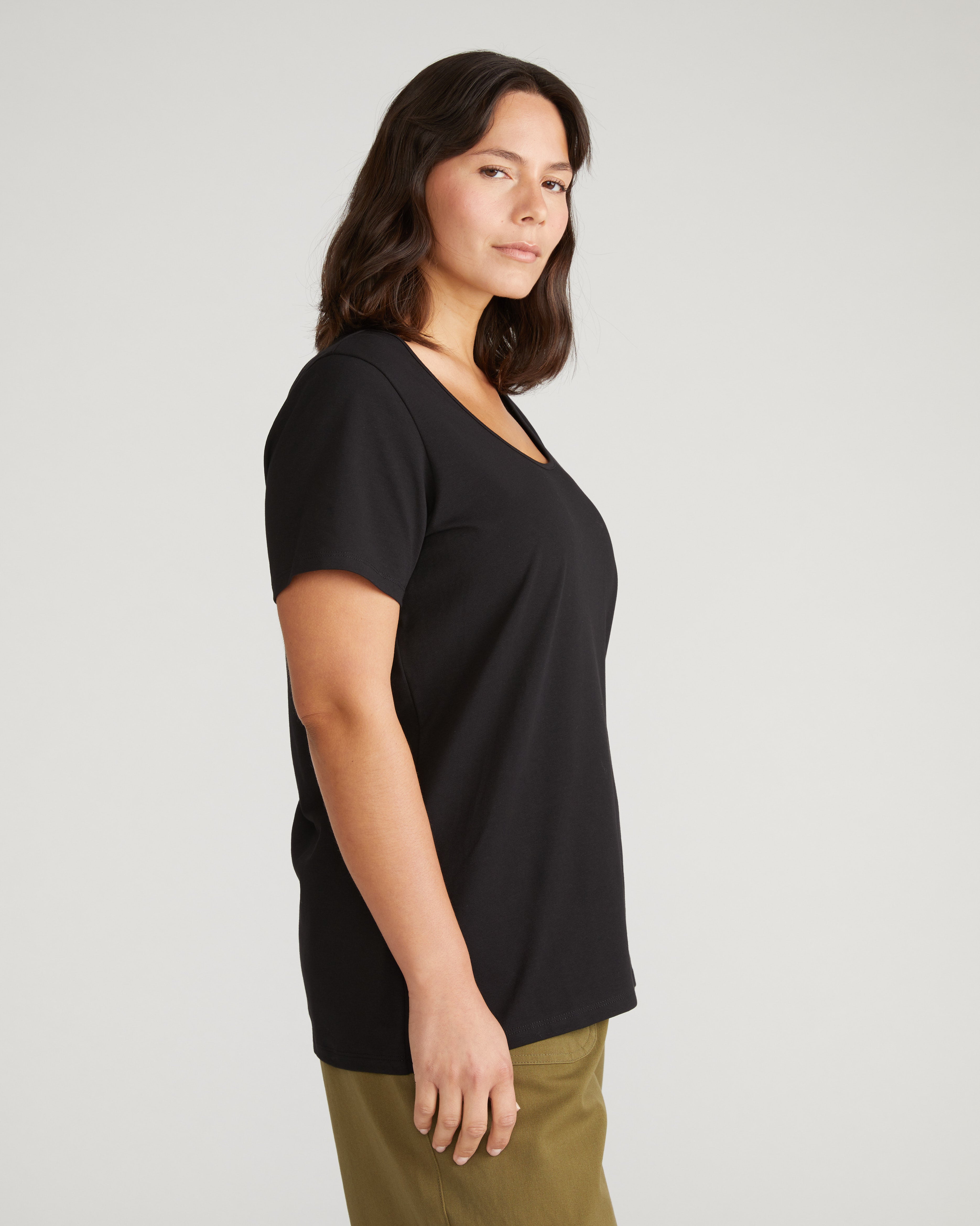 Scoop Neck Tee - Black