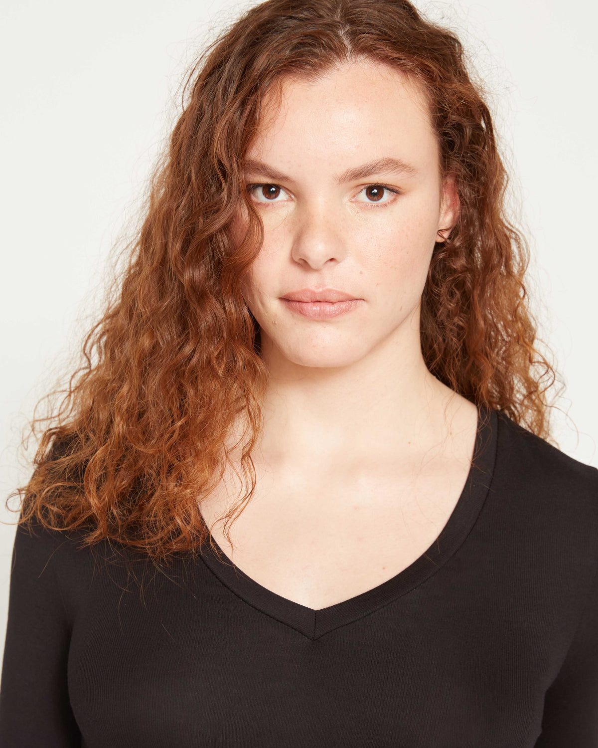 Foundation Long Sleeve V-Neck Tee - Black