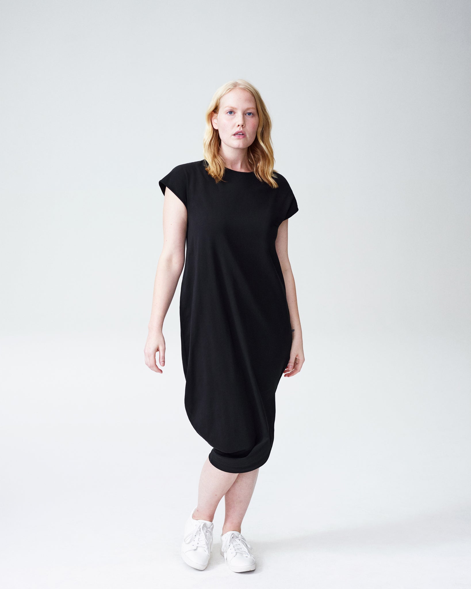 Geneva Dress Black