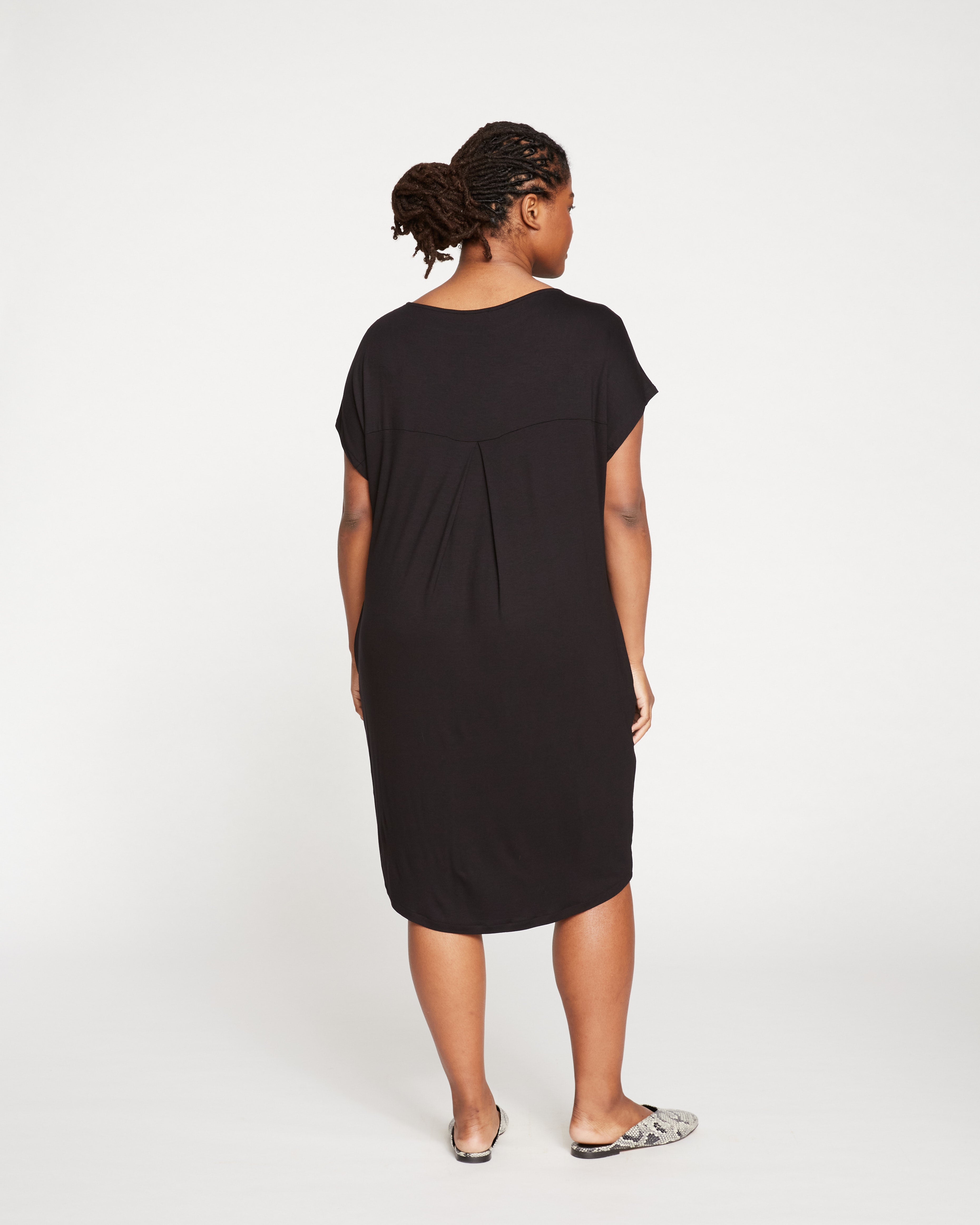 Helen Liquid Jersey Shift Dress - Black