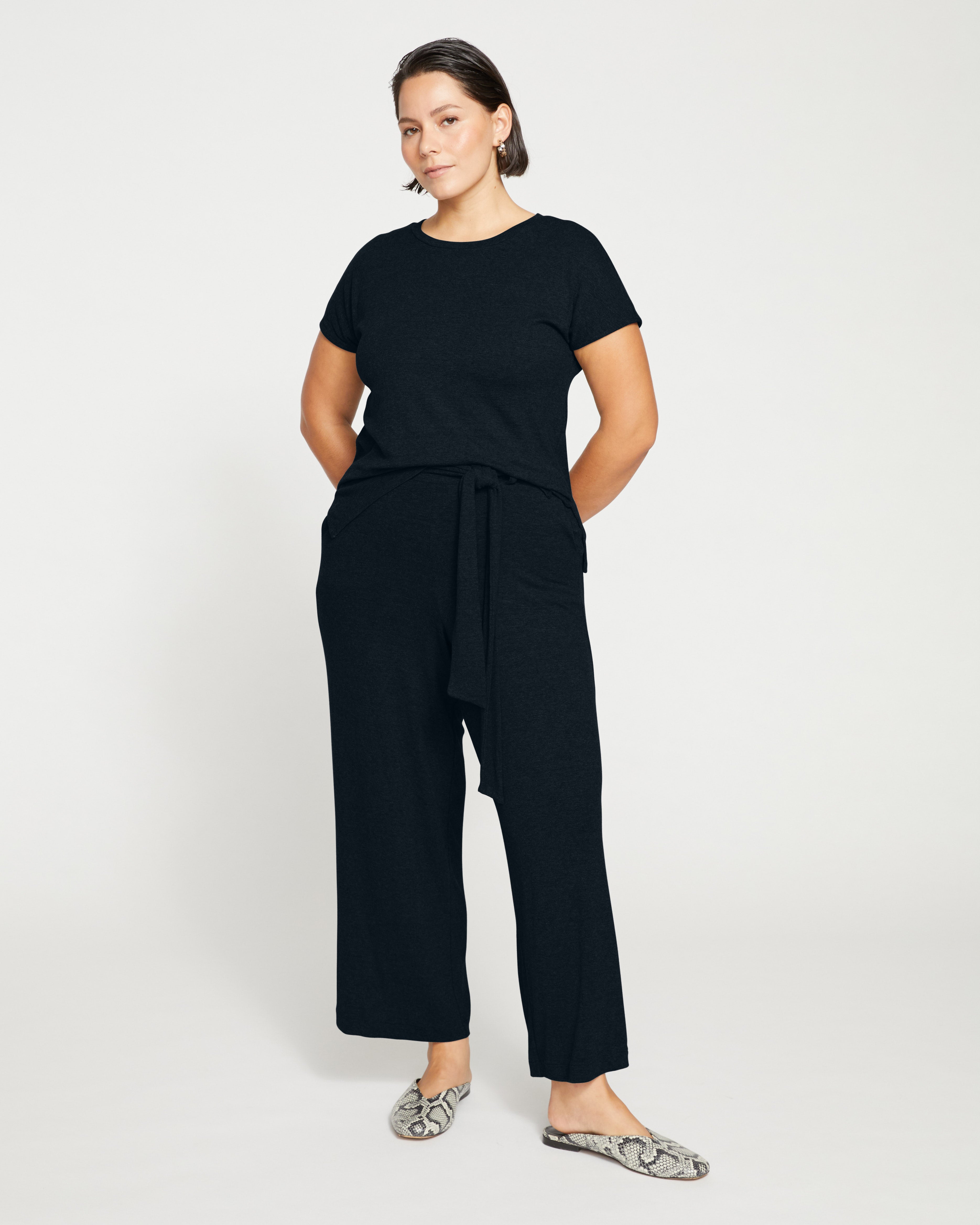 TravelKnit Relaxed Tee - Black