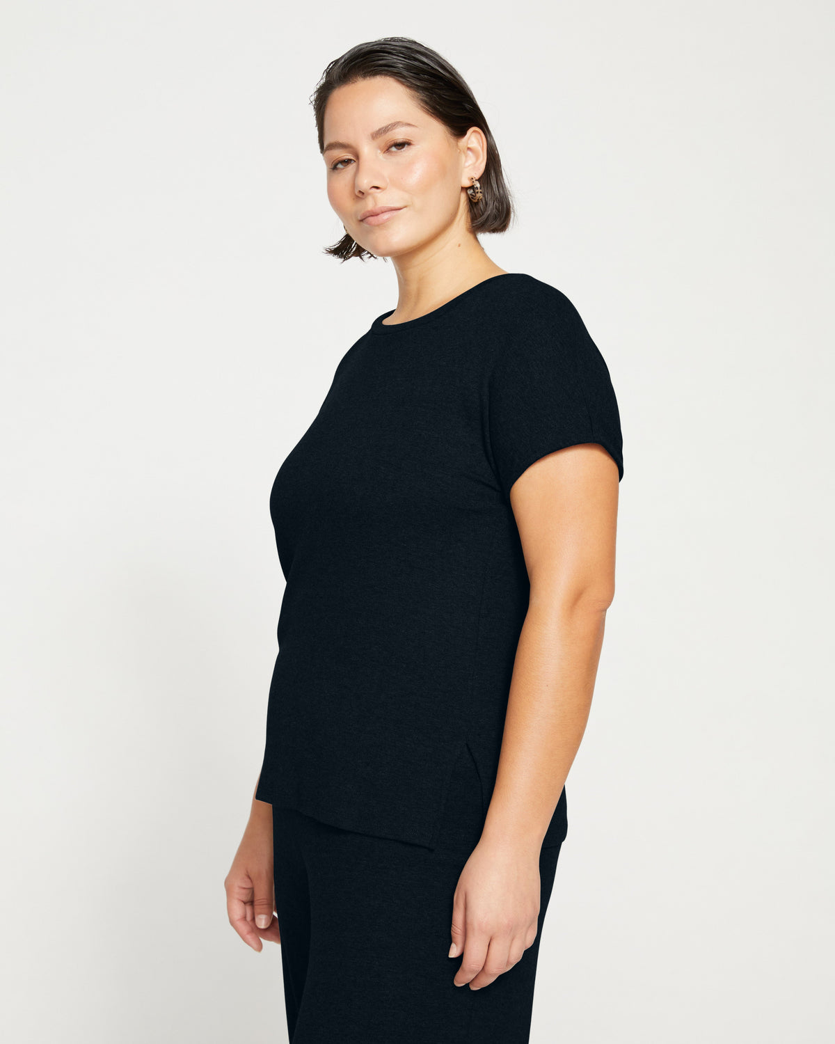TravelKnit Relaxed Tee - Black
