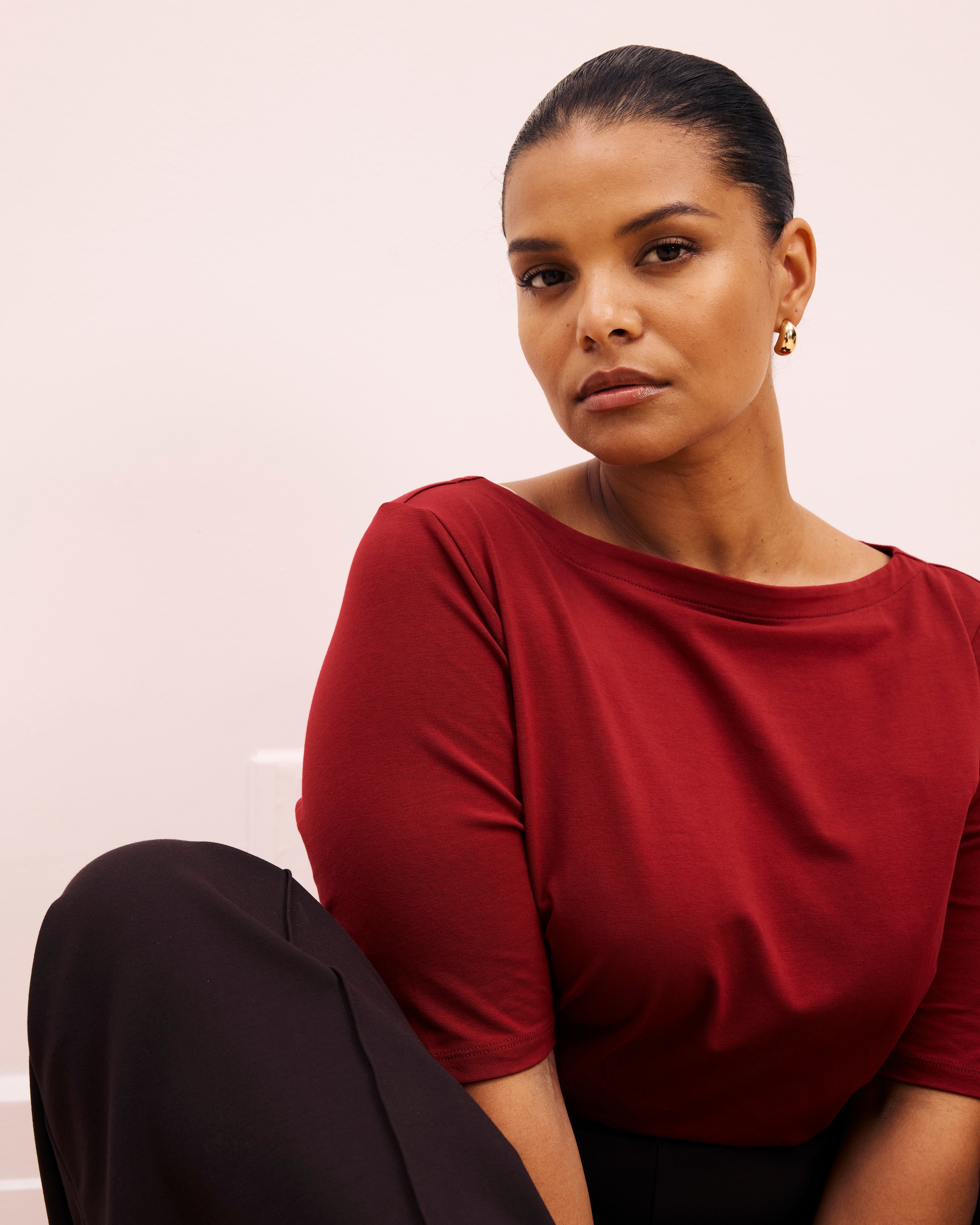 Bella Boatneck Tee - Garnet