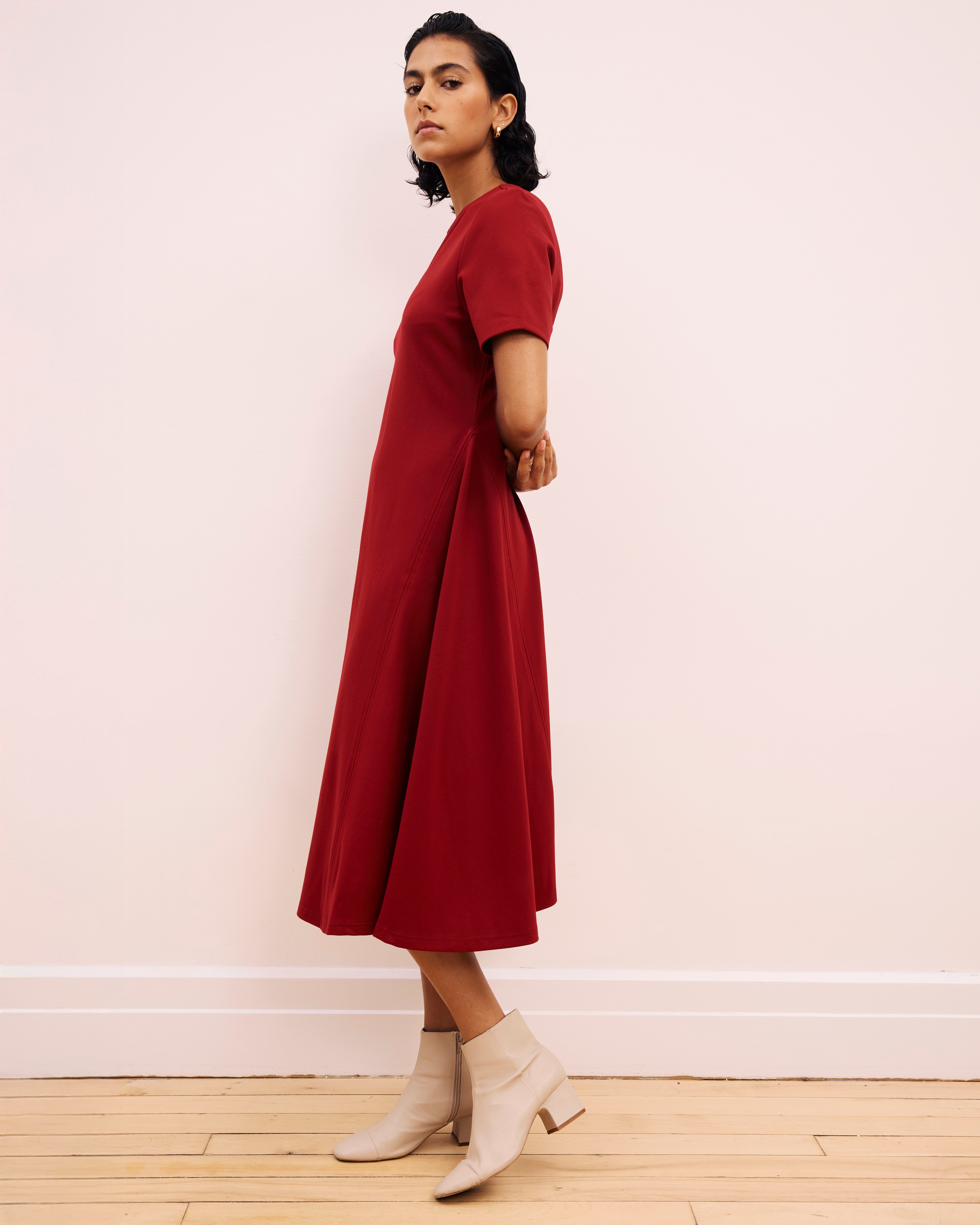 Saskia Ponte Dress - Garnet