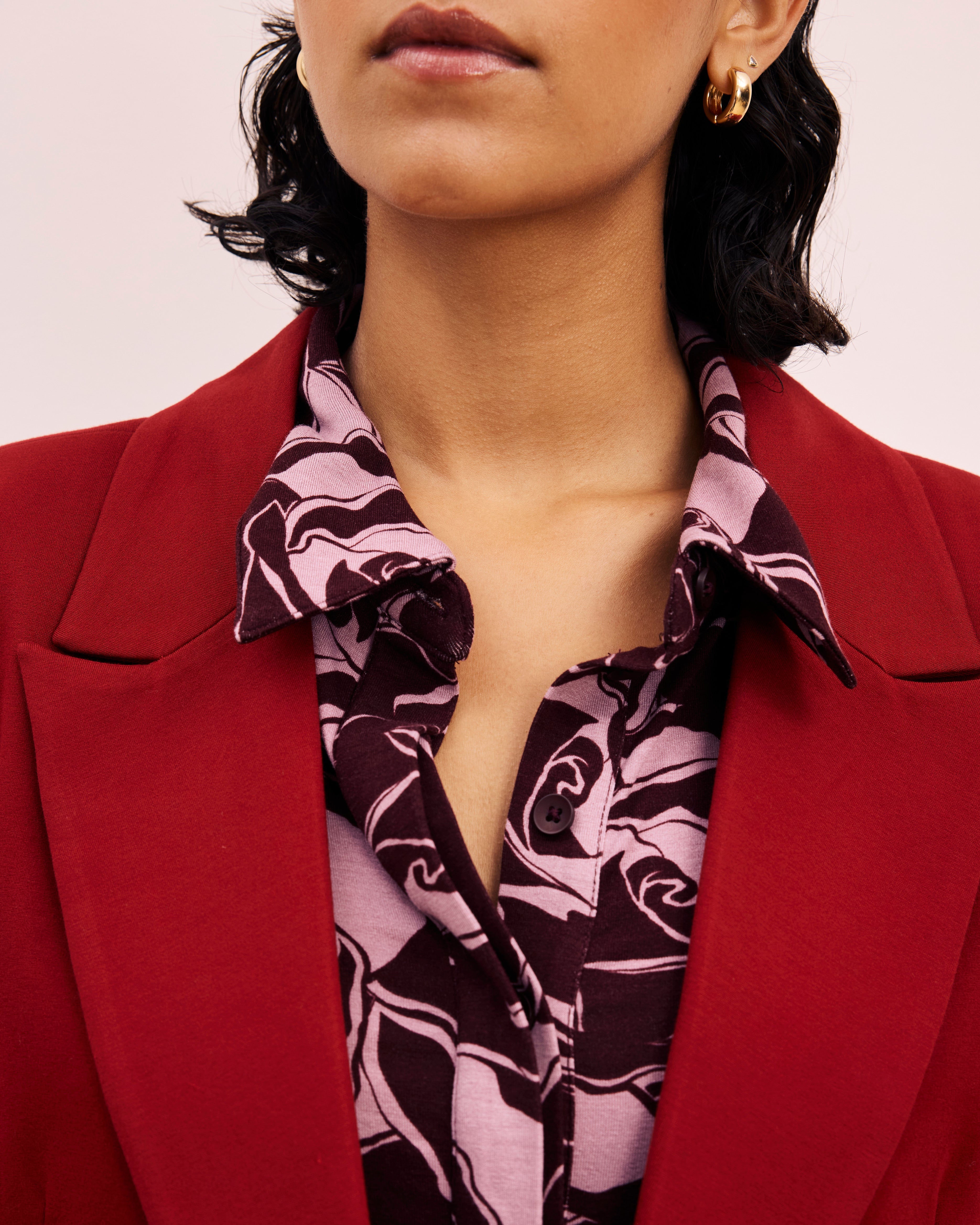 Elbe Popover Liquid Jersey Shirt Classic Fit - Rose Print in Black Cherry