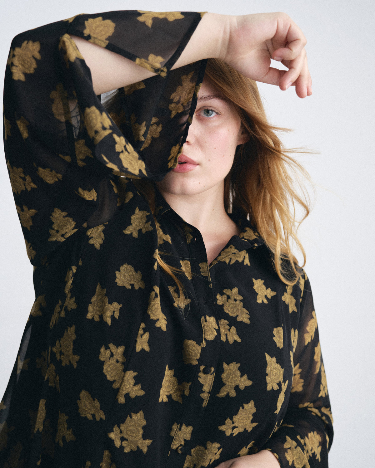 Evie Chiffon Blouse - Gold Heirloom Print