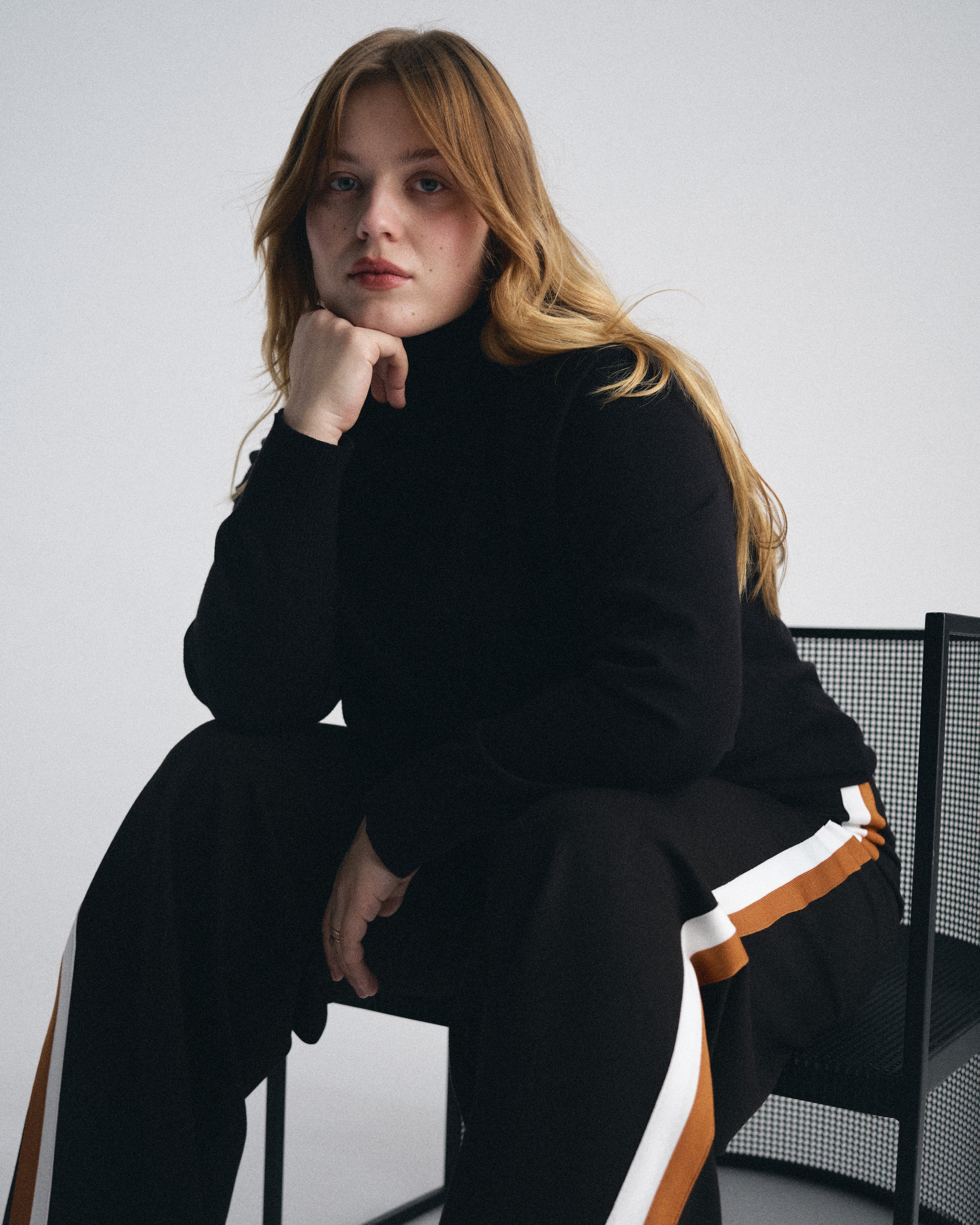 Renee Savvy Fine Knit Raglan Turtleneck - Black