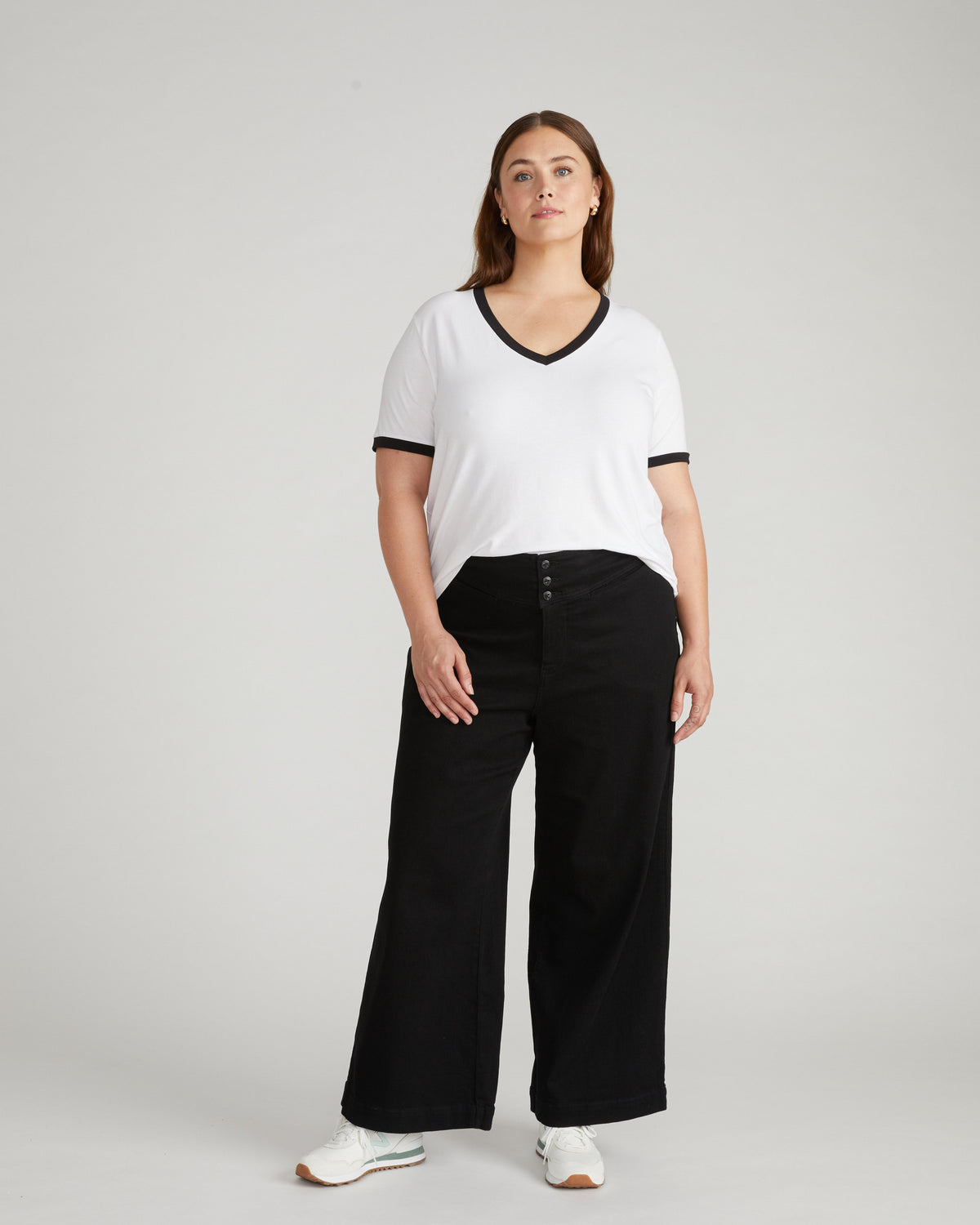 V Rex - White/Black Trim