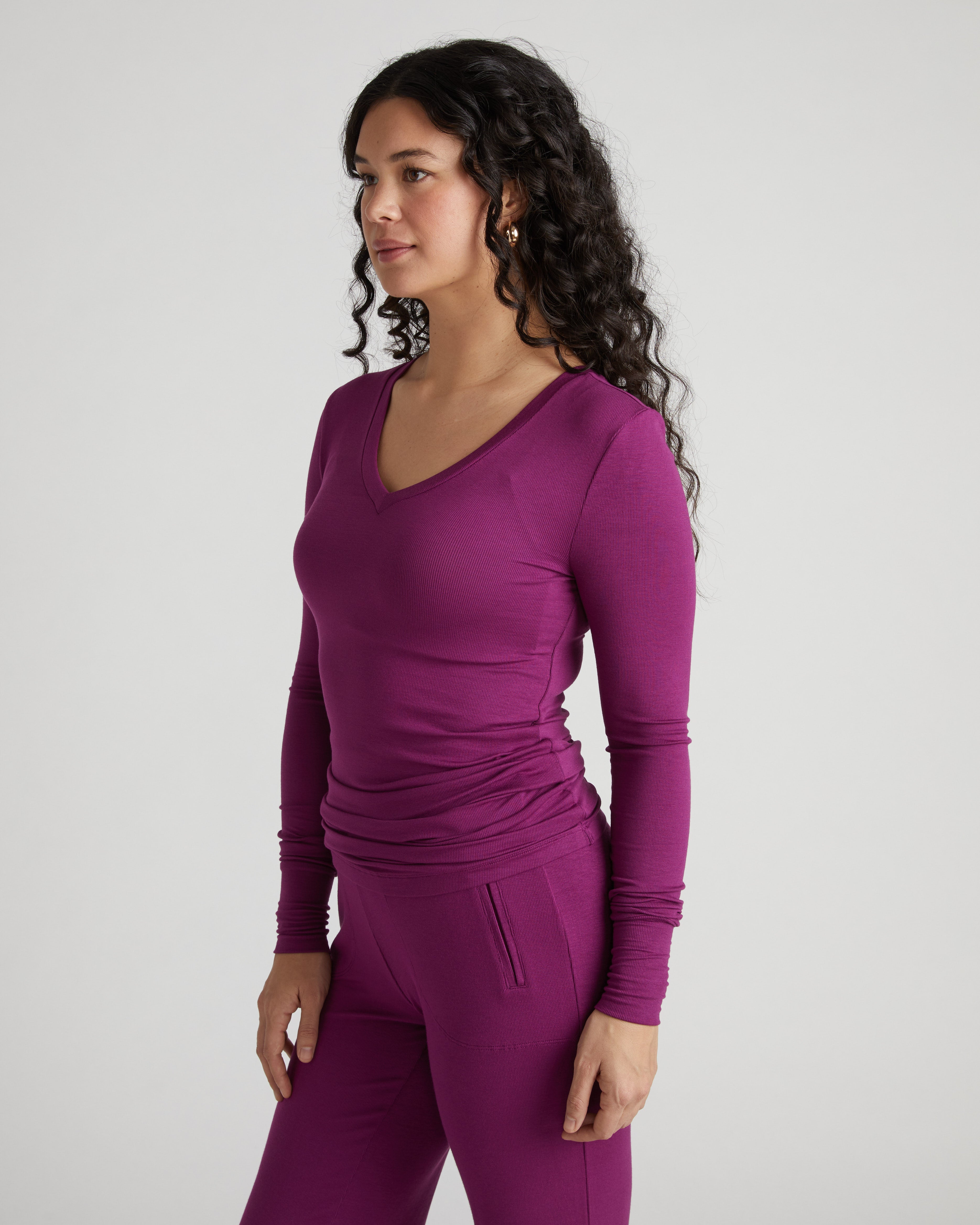 Foundation Long Sleeve V-Neck Tee - Goji Berry