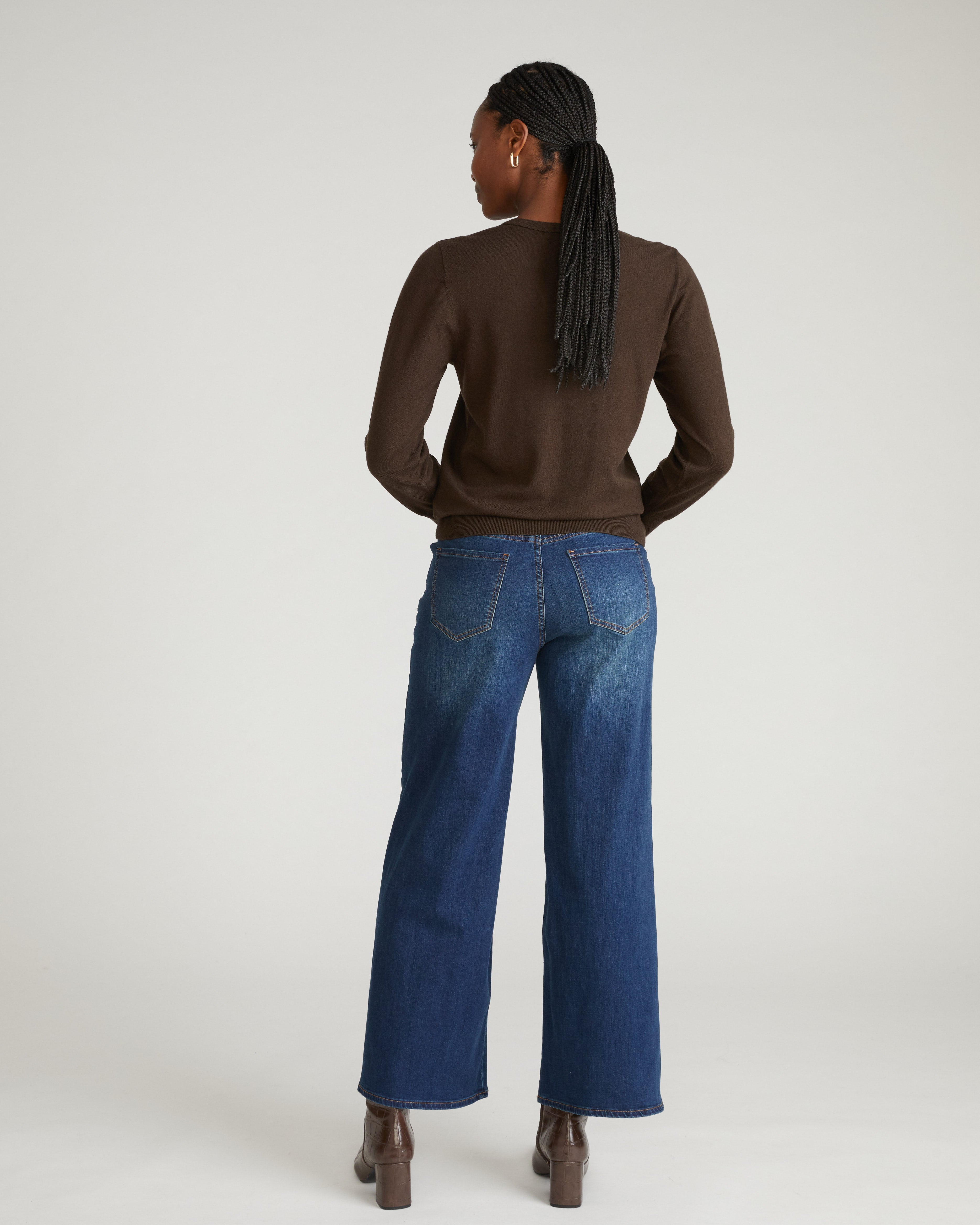 Savvy Fine Knit V Sweater - Espresso