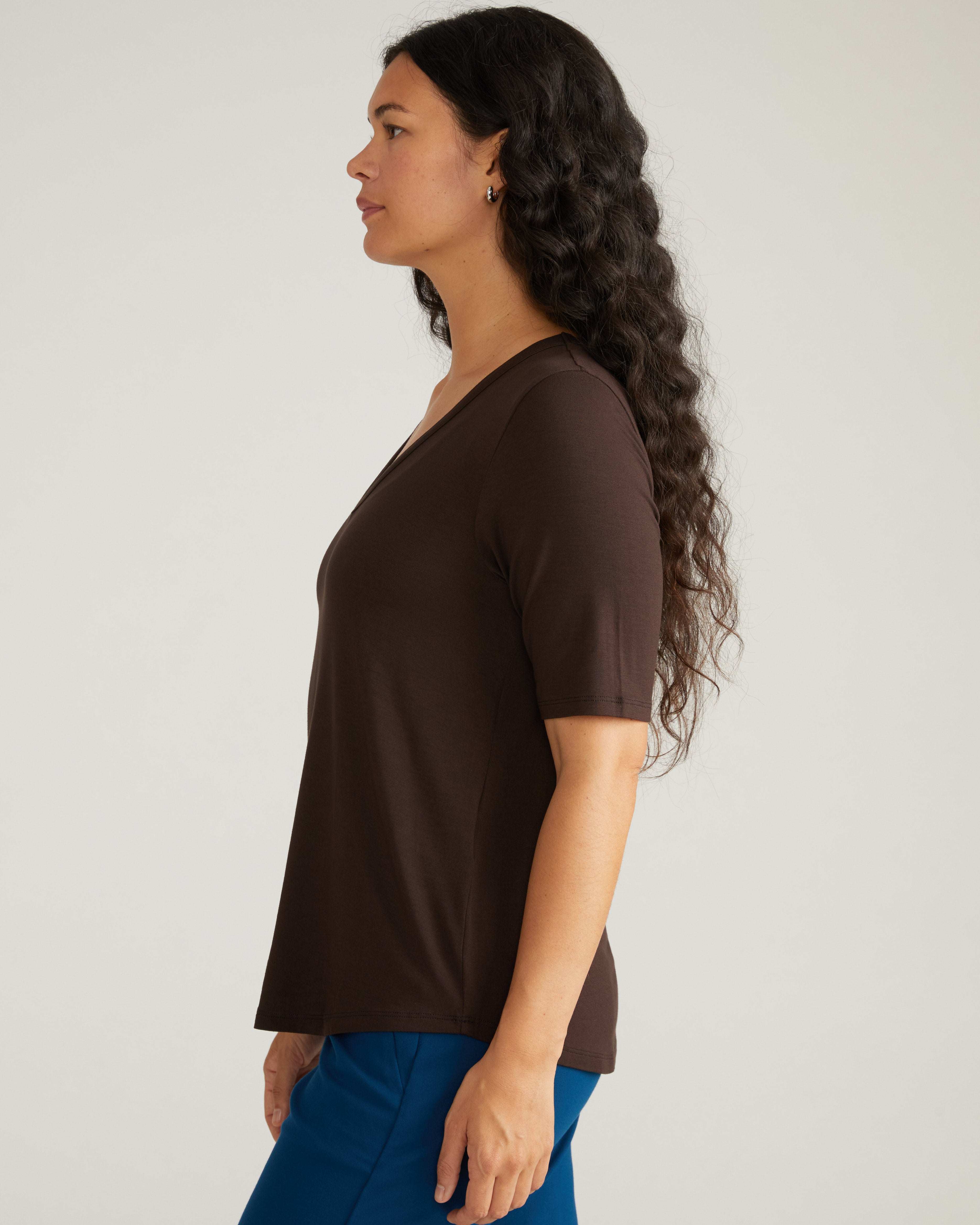 Lily Liquid Jersey V-Neck Stovepipe Tee - Espresso