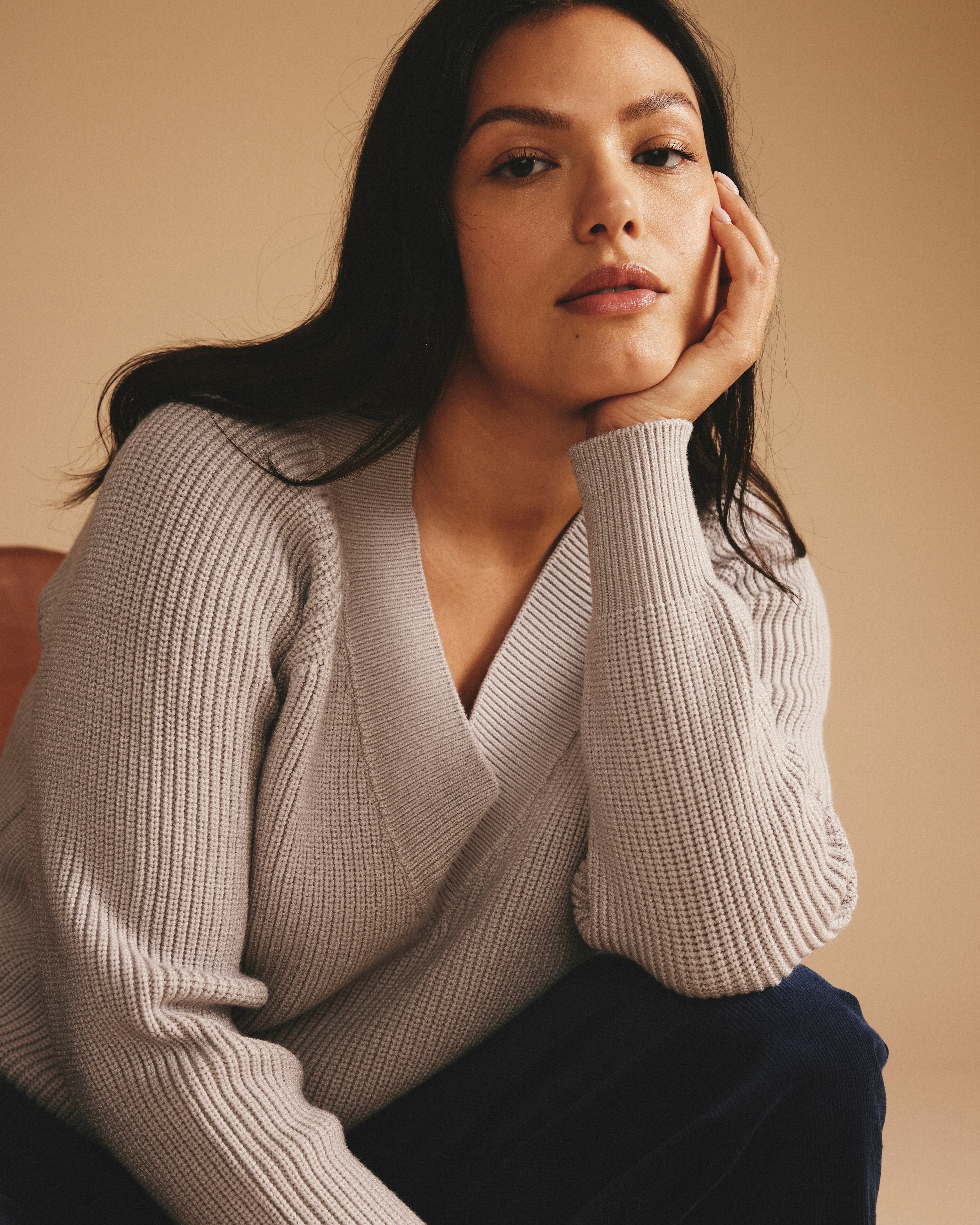 Tori V Neck Sweater - Pale Stone